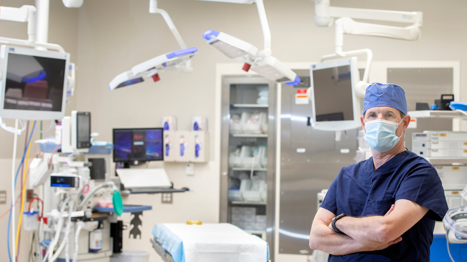 A collection of surgical instruments.